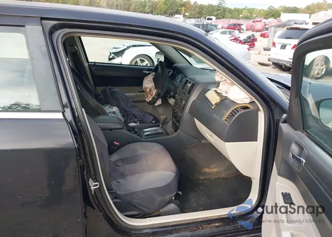 2007 Chrysler 300 z USA, uszkodzony, nr VIN 2C3KA43R77H806807